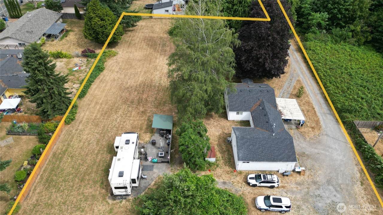 301 Dennis Street - Photo 1