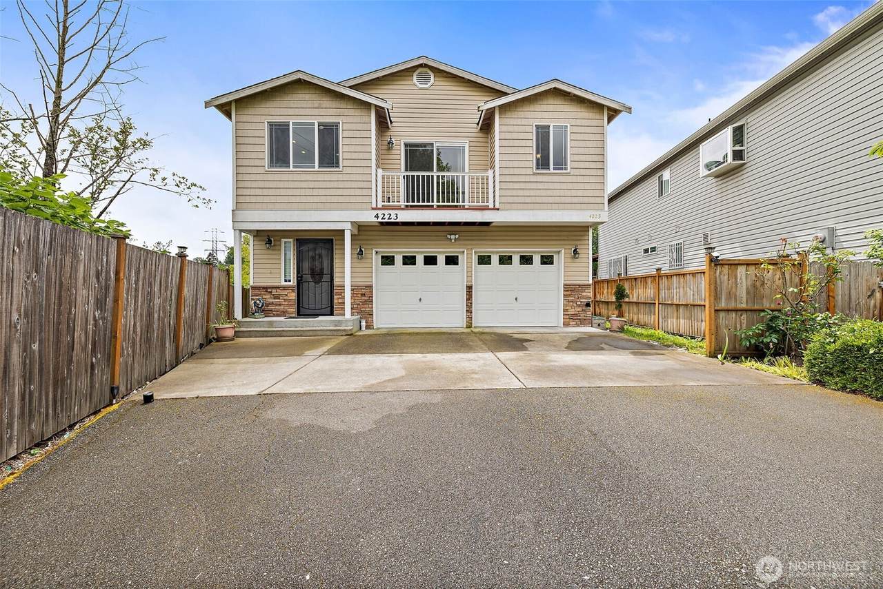 4223 Cloverdale Street - Photo 1