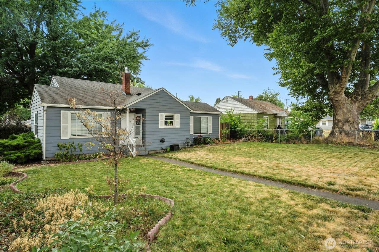 1210 Tillamook Street - Photo 1