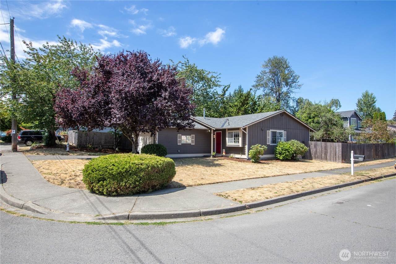 249 50th Street - Photo 1