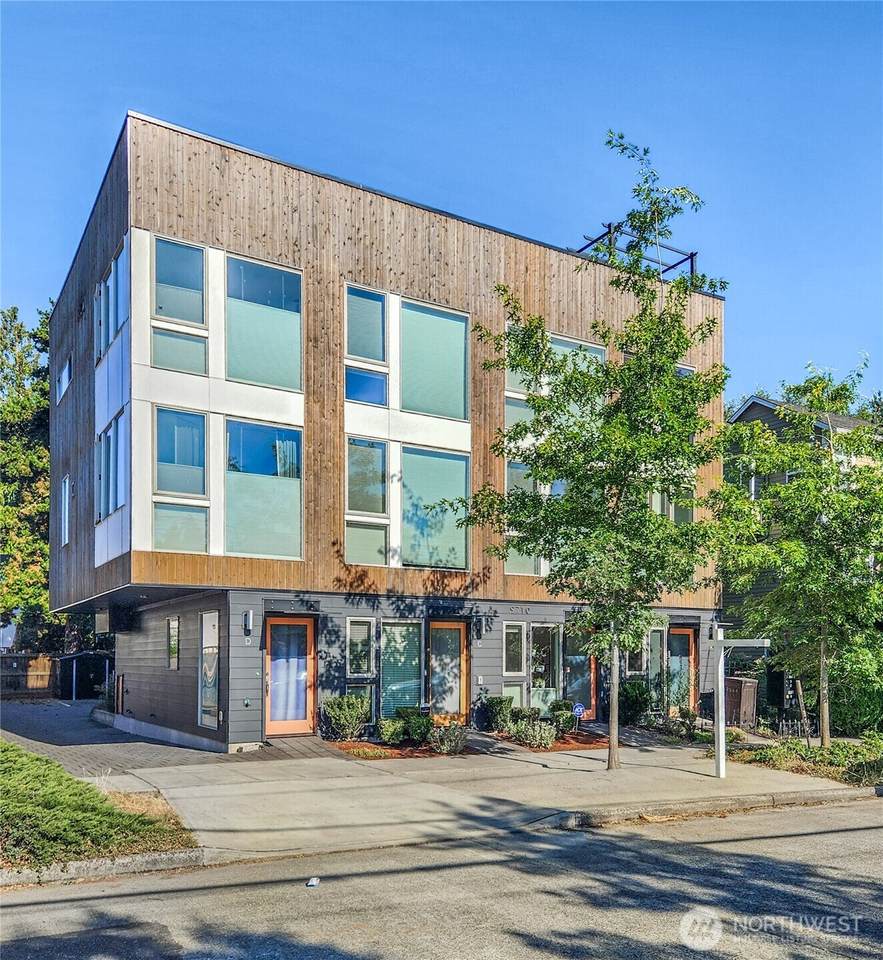 9710 A Ashworth Avenue - Photo 1