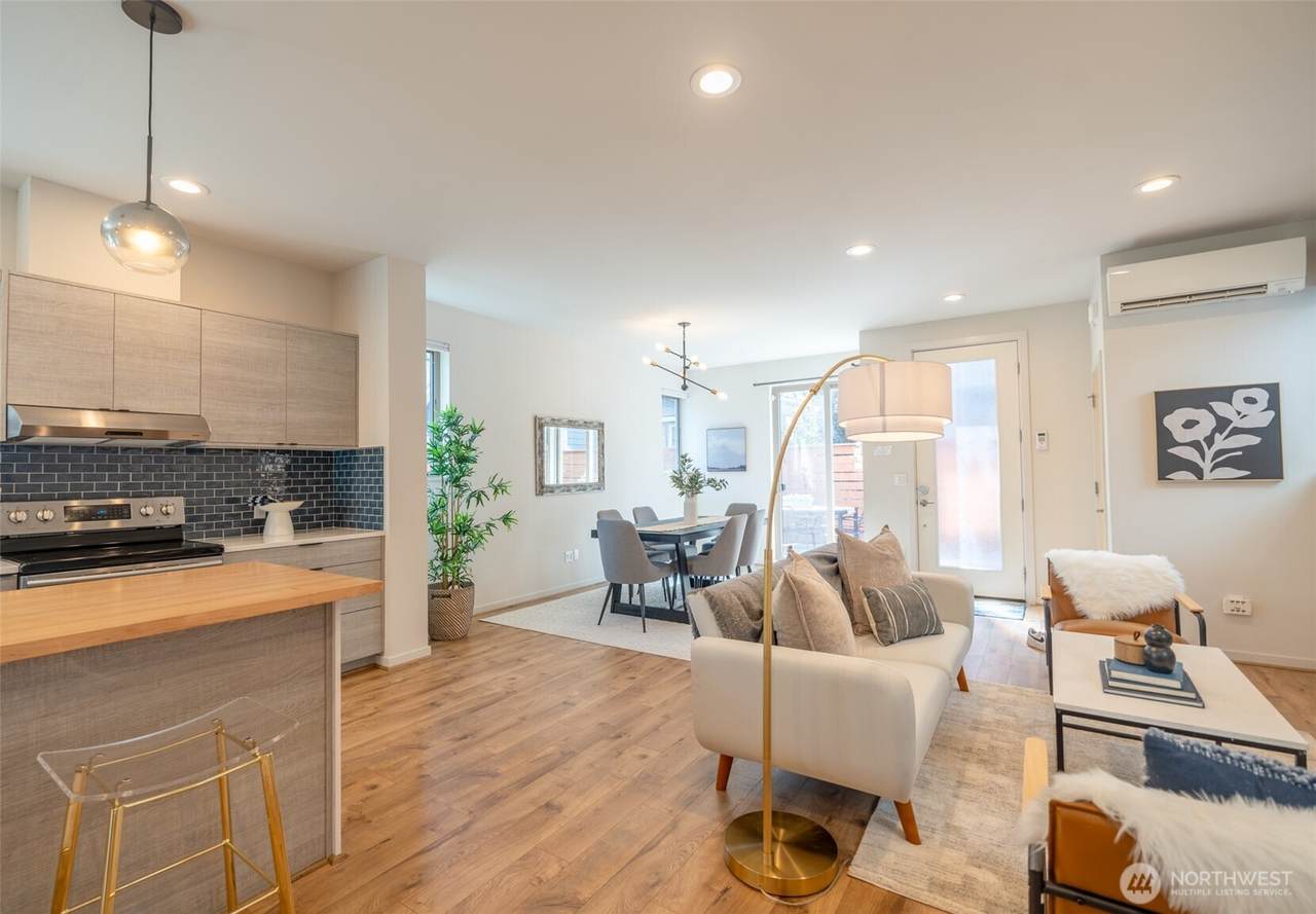 424 26th Avenue - Photo 1