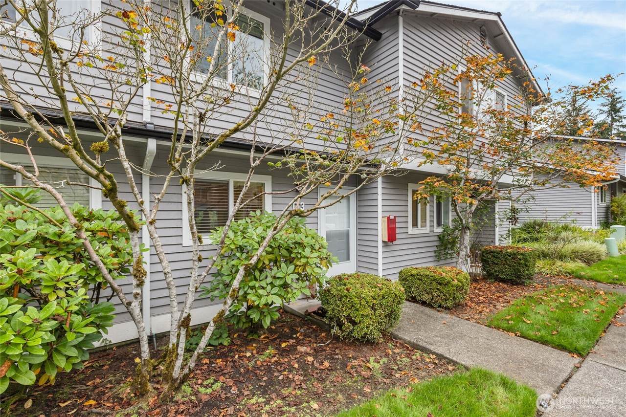 1526 192nd Street - Photo 1