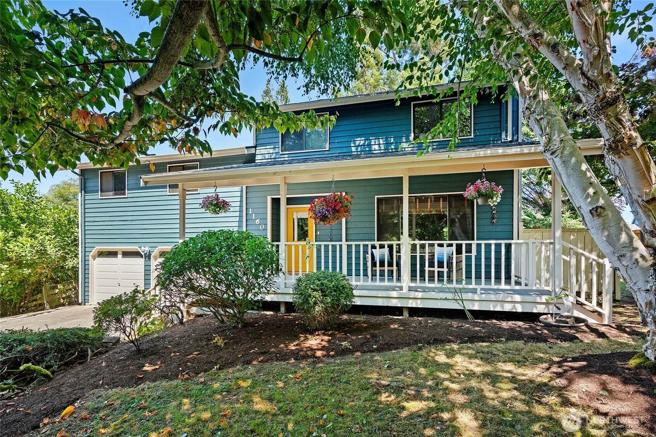 1160 Michelle Lane - Photo 1