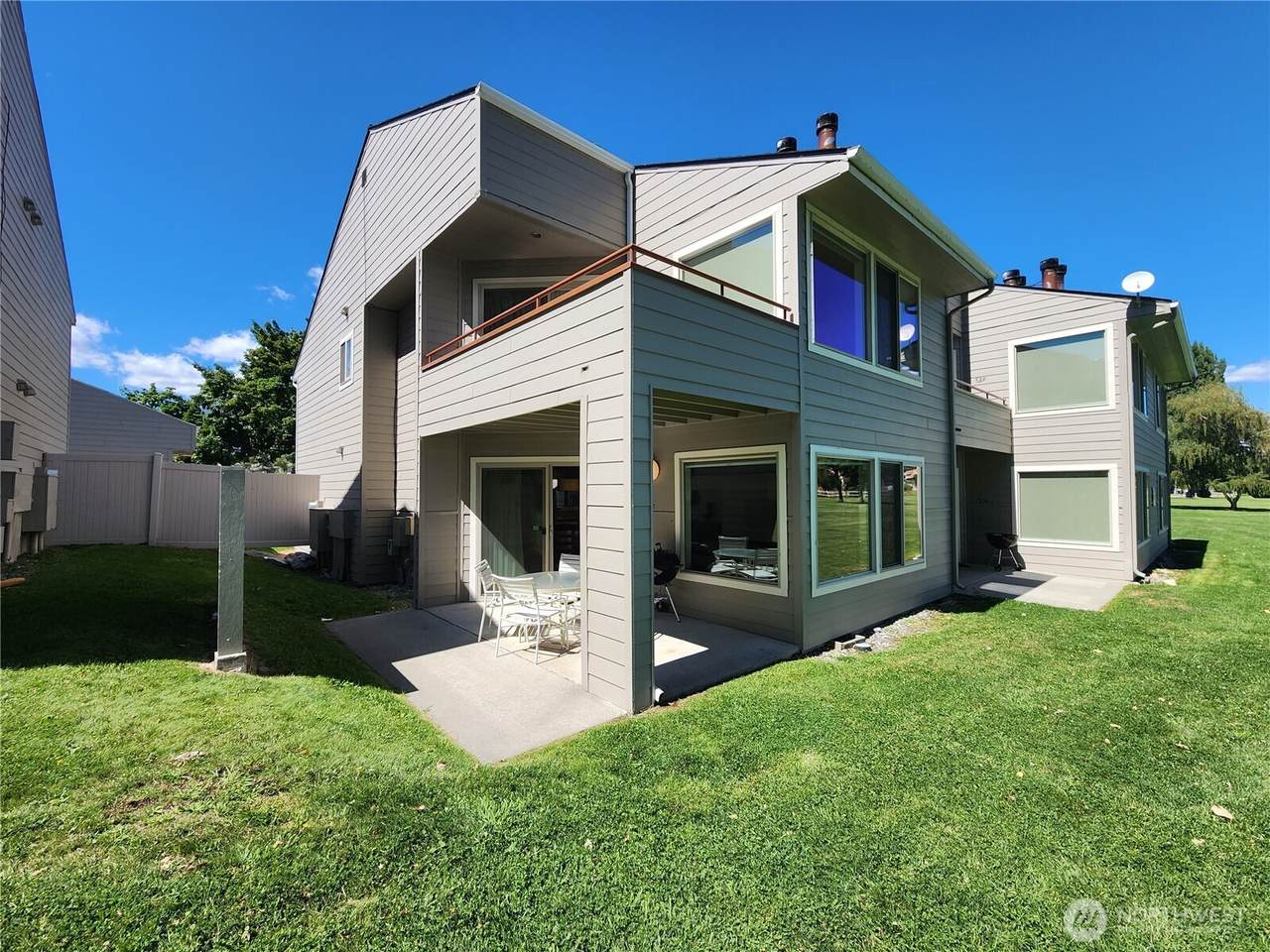 1 Beach 540-O - Photo 1