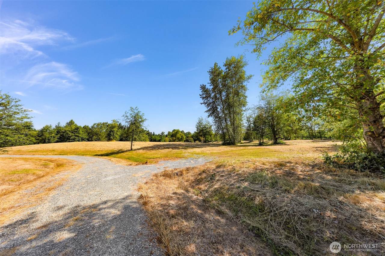 353 Silverado Court - Photo 1