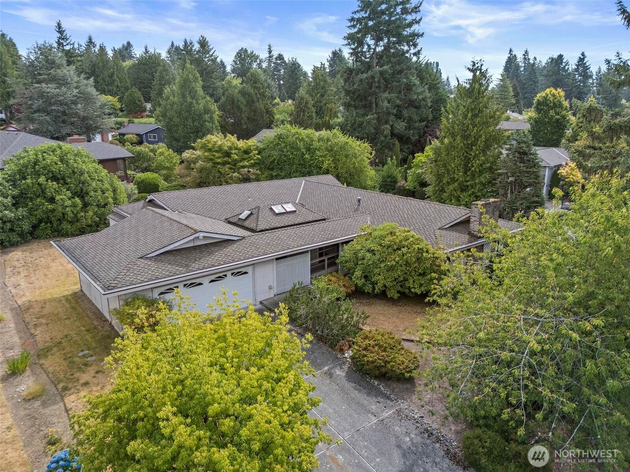 24324 138th Avenue - Photo 1
