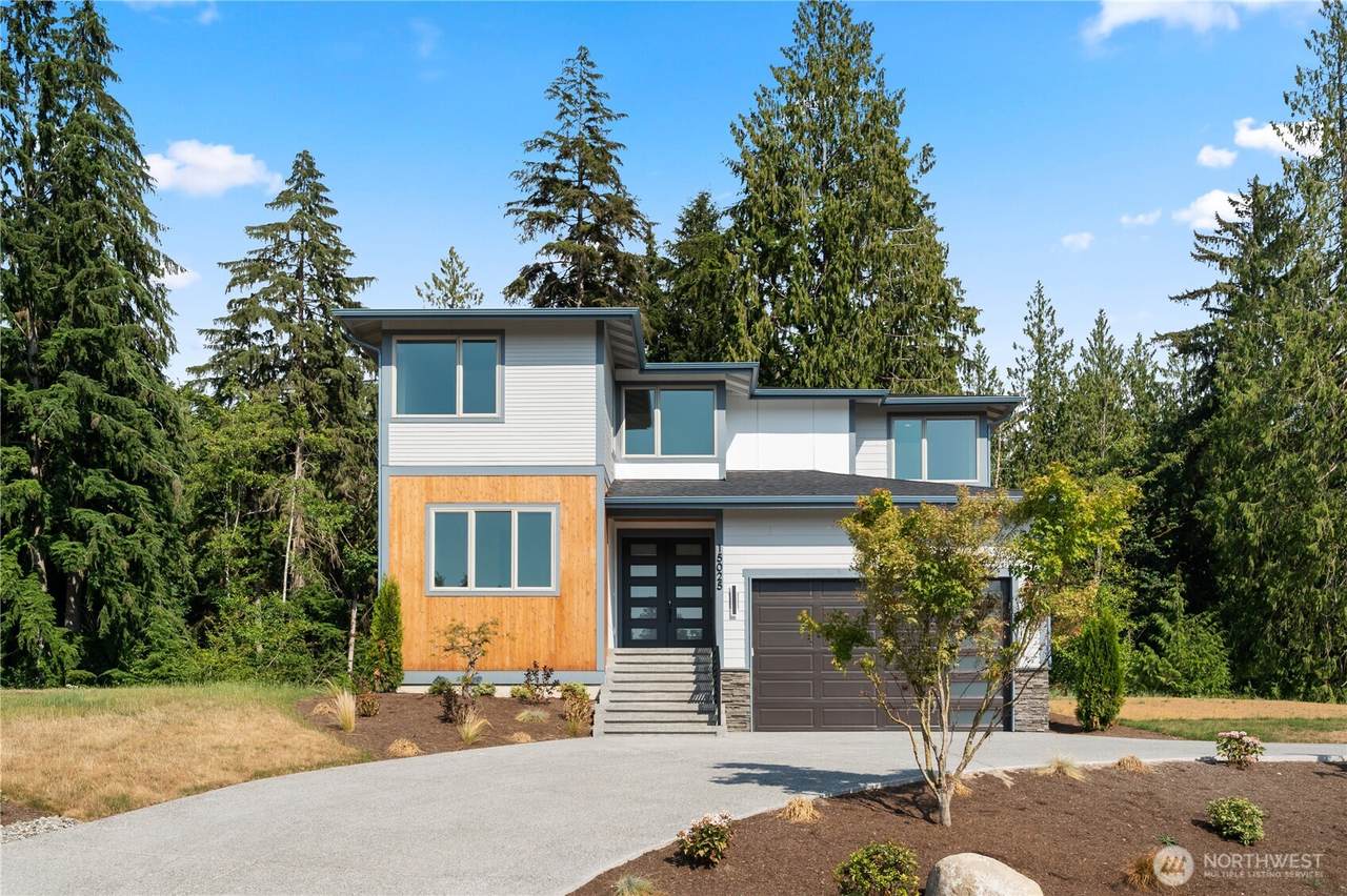 15025 250th Drive - Photo 1