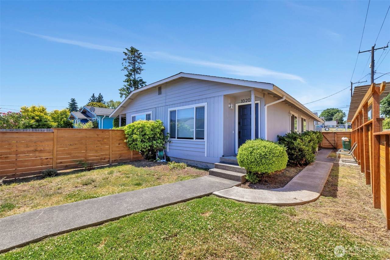 10201 17th Avenue - Photo 1