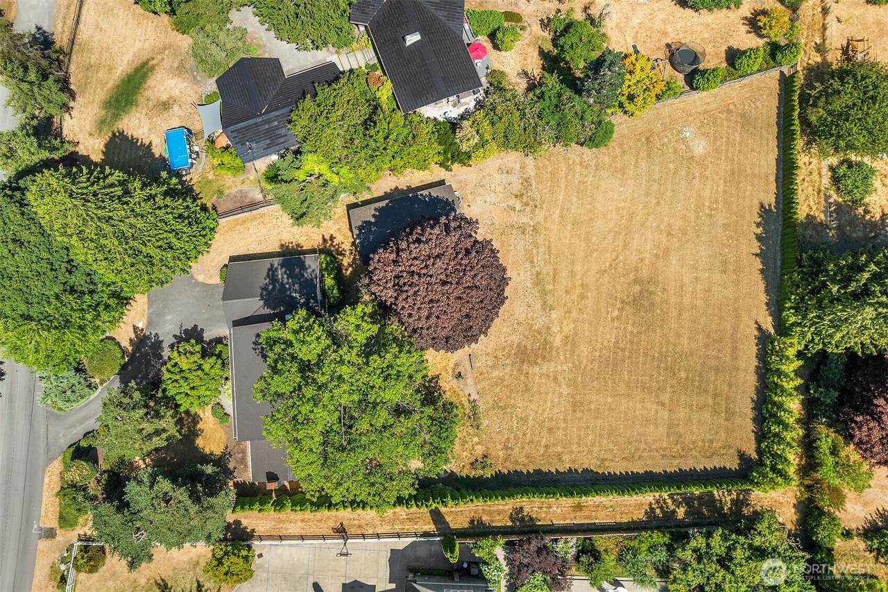 6140 130th Avenue - Photo 1