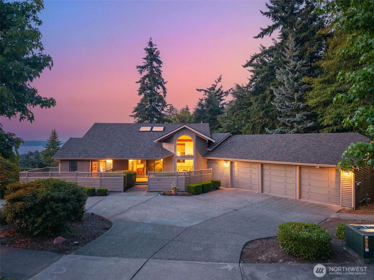 5213 Norpoint Way - Photo 1