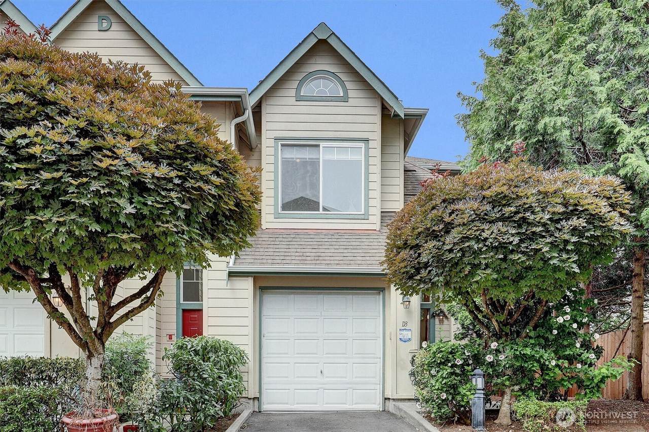 821 Sunset Boulevard - Photo 1