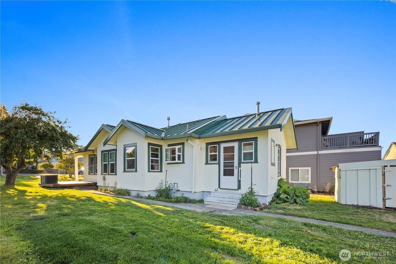 2023 K Avenue - Photo 1