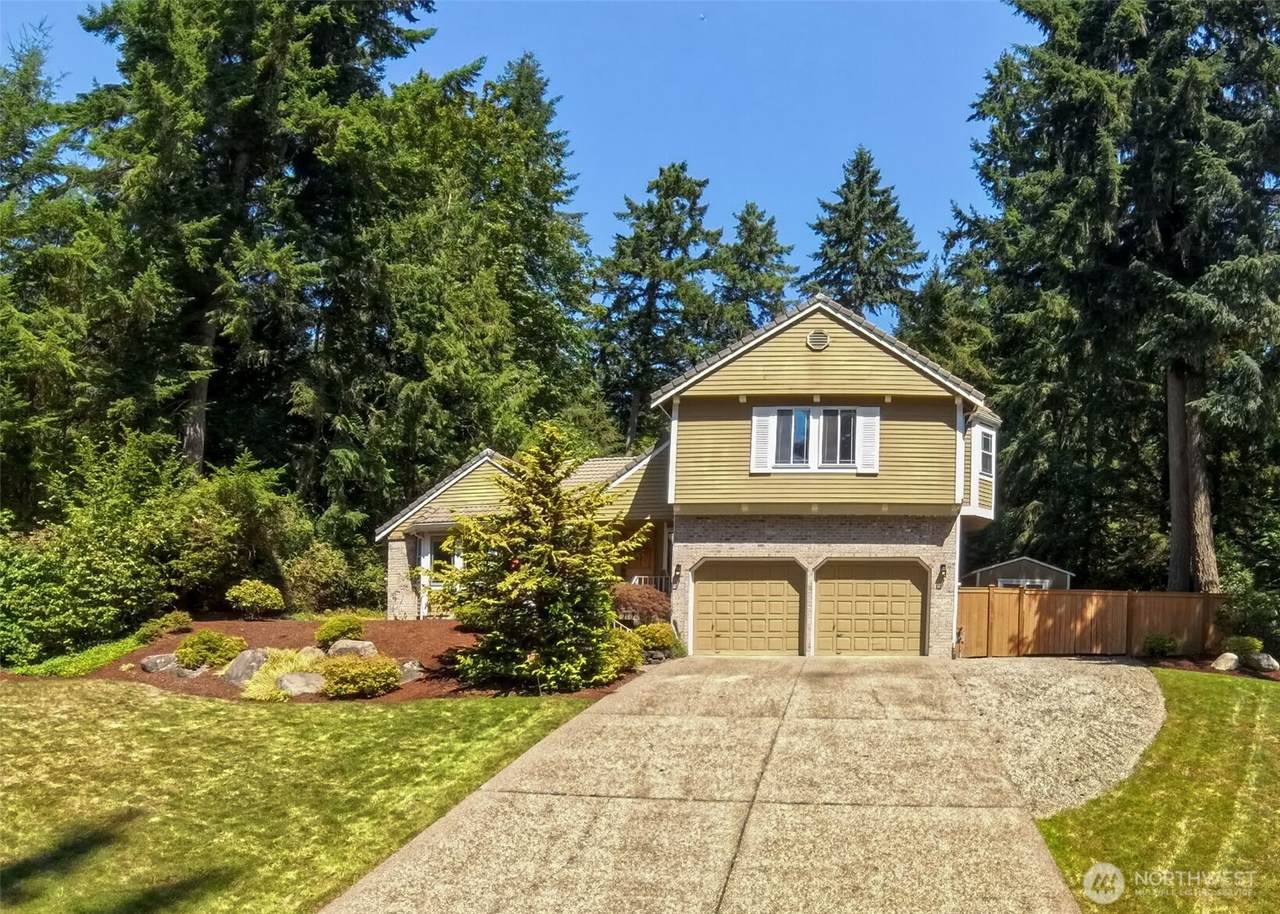 4411 35th Avenue - Photo 1