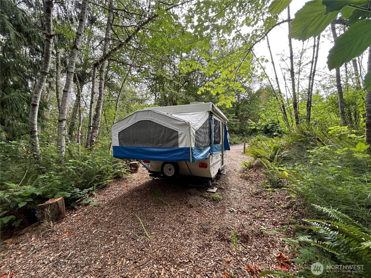 19401 Whiteman Cove Road - Photo 1