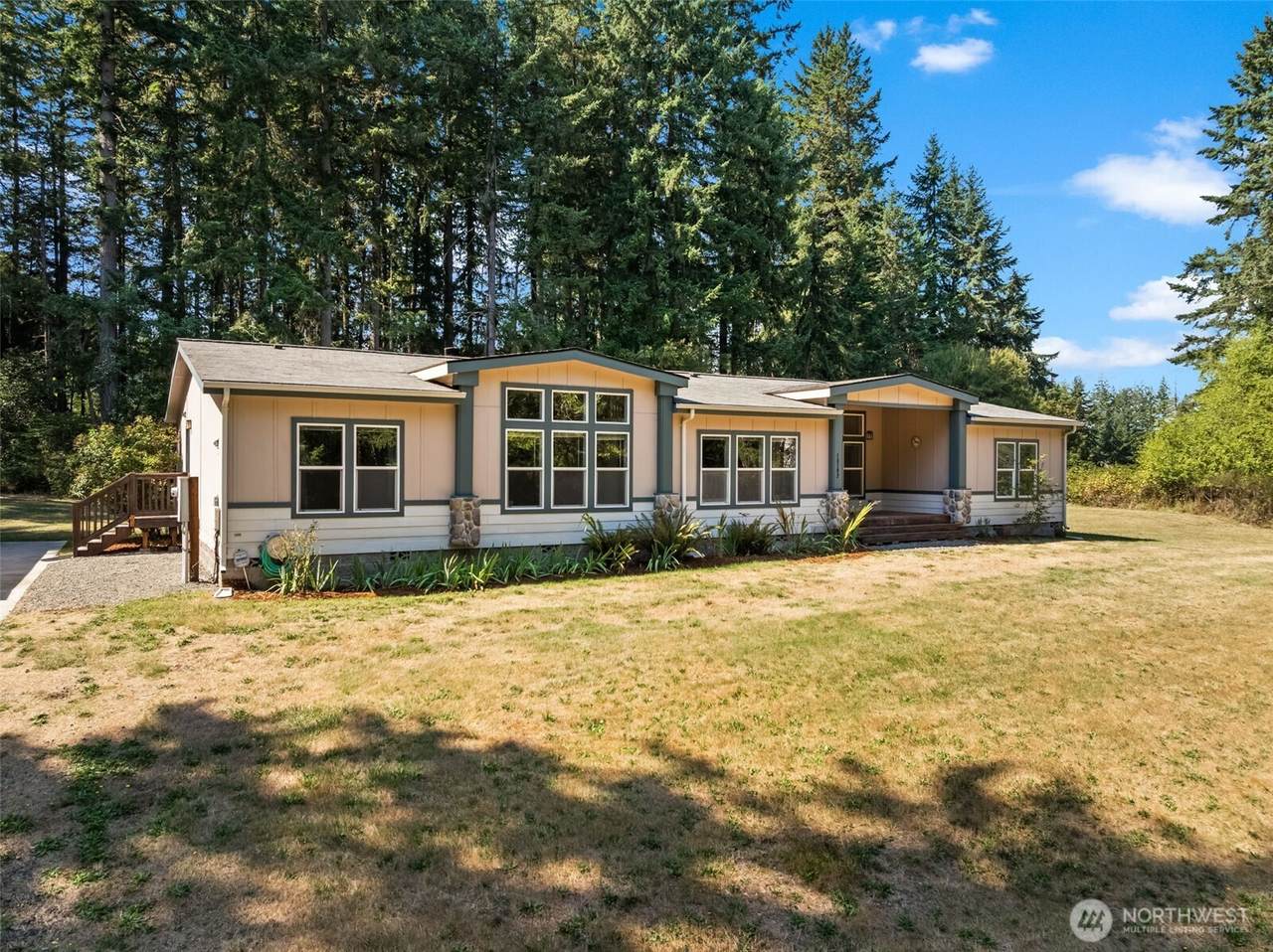 15102 85th Avenue - Photo 1