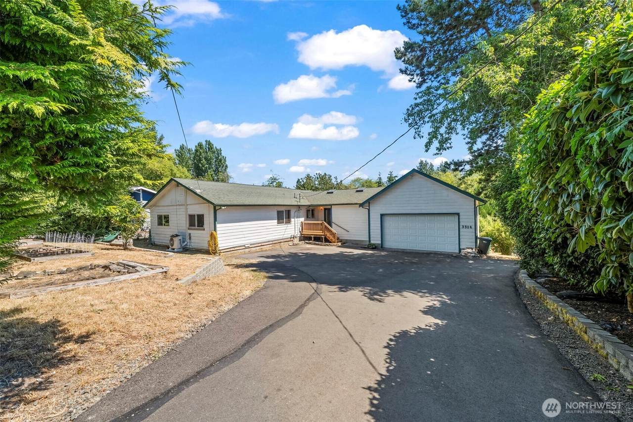 3316 Perry Avenue - Photo 1