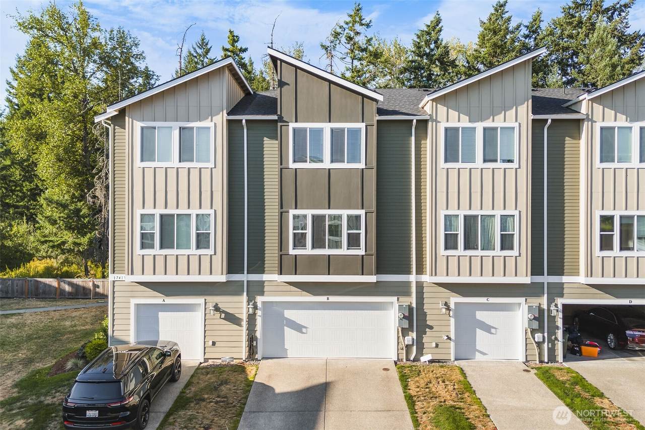 17413 118th Avenue Ct - Photo 1