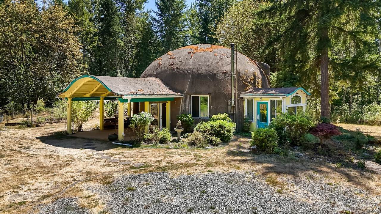 14831 Rainier View Drive - Photo 1