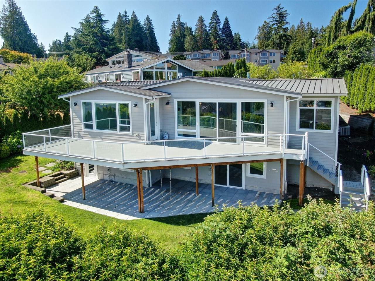 523 Paradise Lane - Photo 1