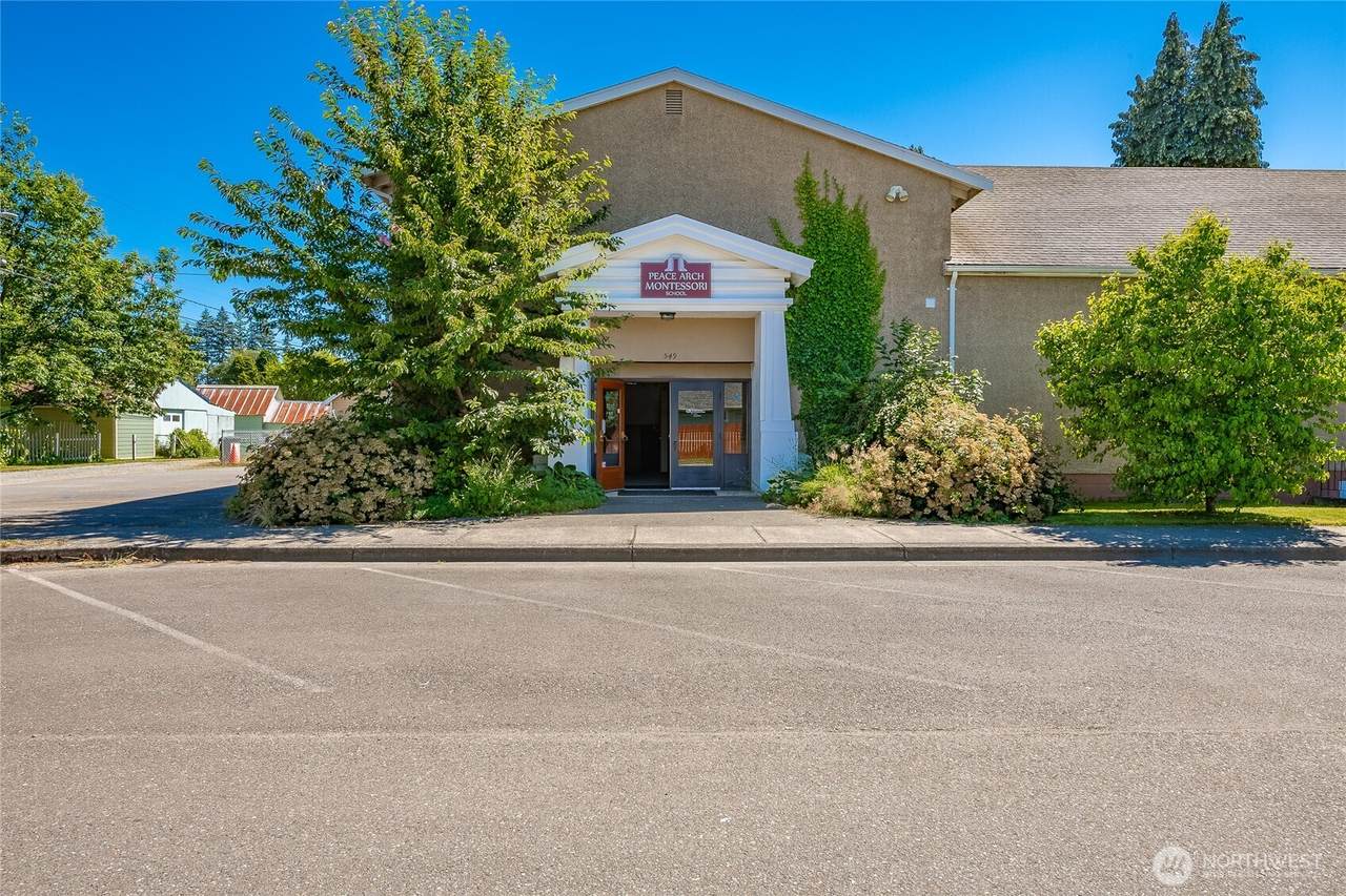 549 Cherry Street - Photo 1