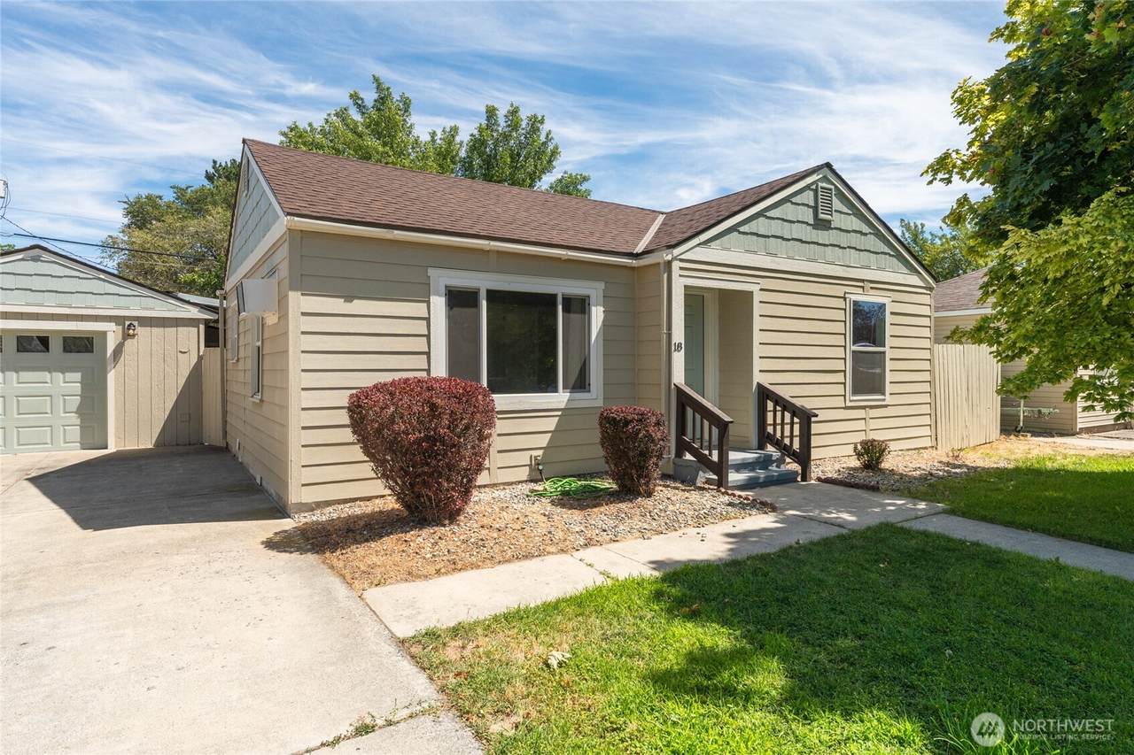 18 F Street - Photo 1