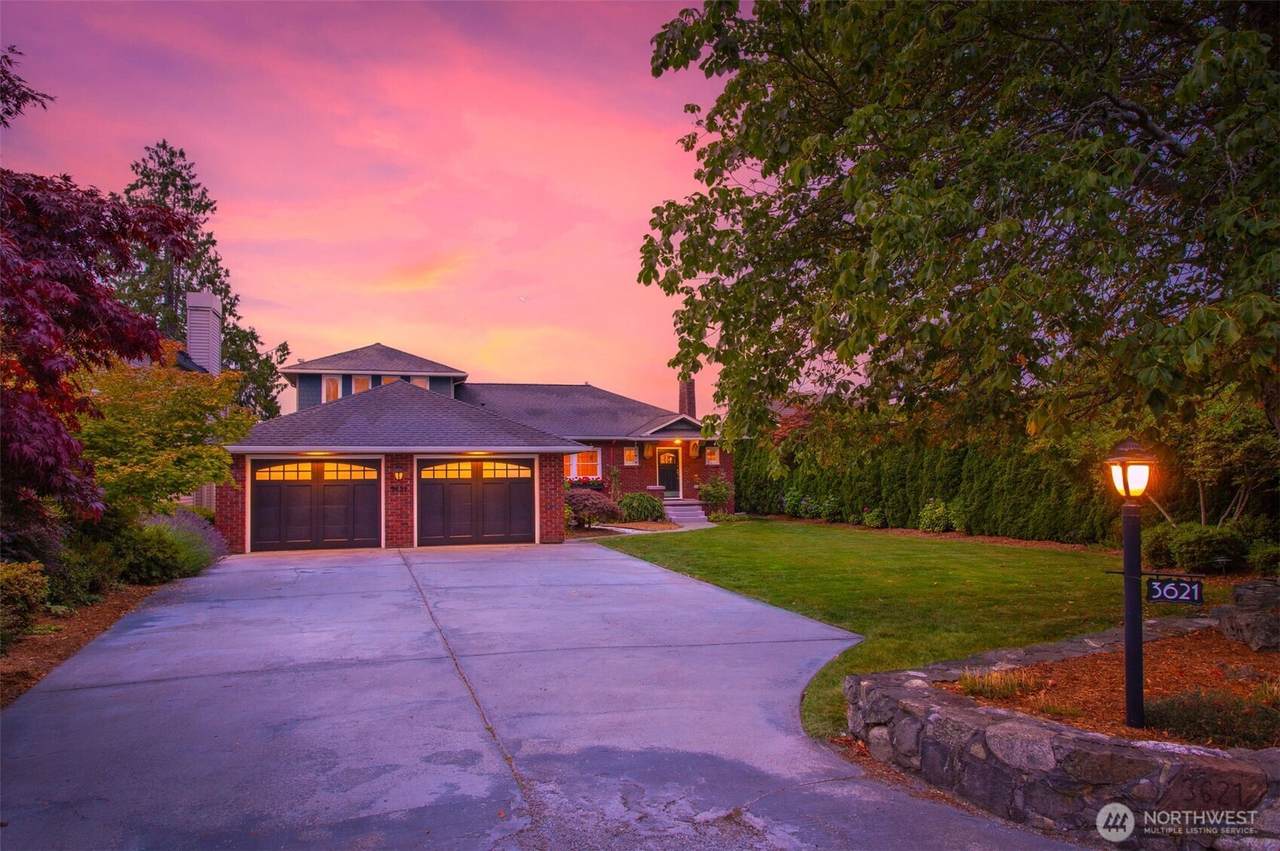 3621 Shore Avenue - Photo 1