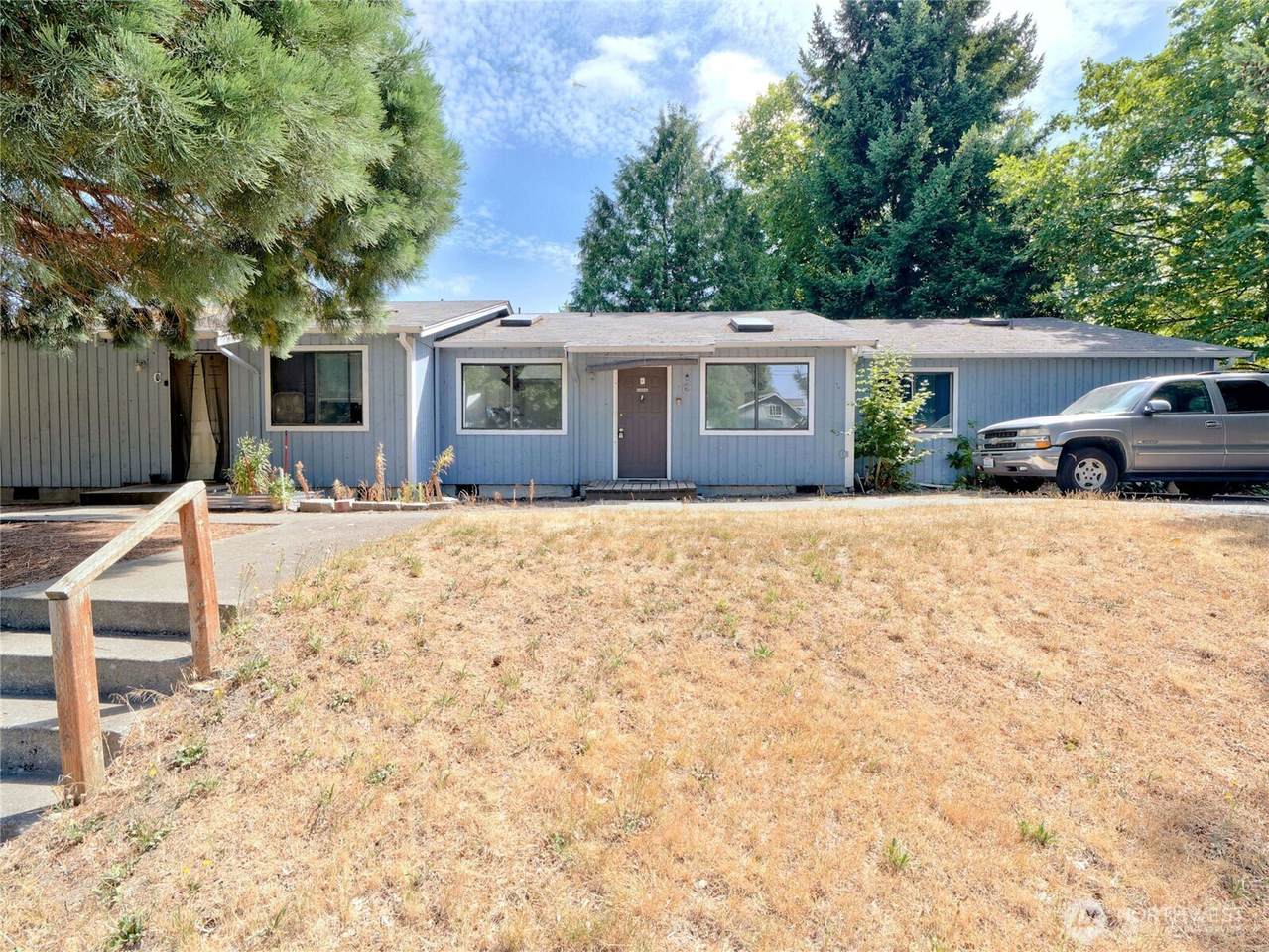 201 36th Street - Photo 1