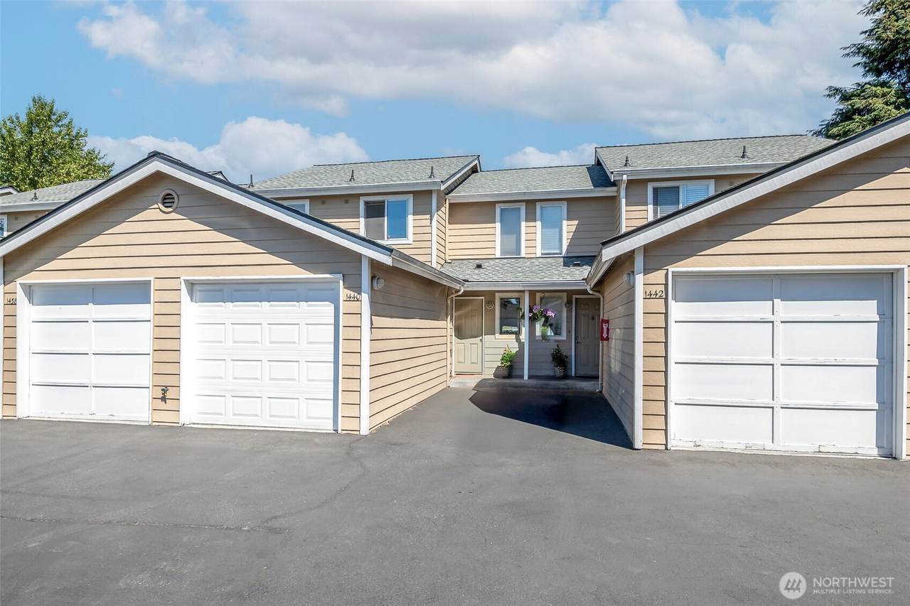 1440 308th Lane - Photo 1