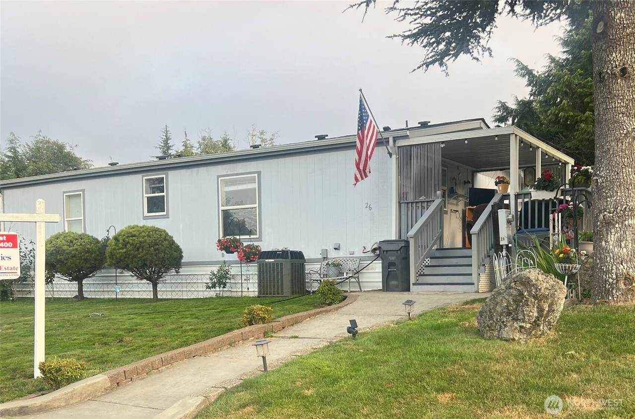 1019 Stanford Drive - Photo 1