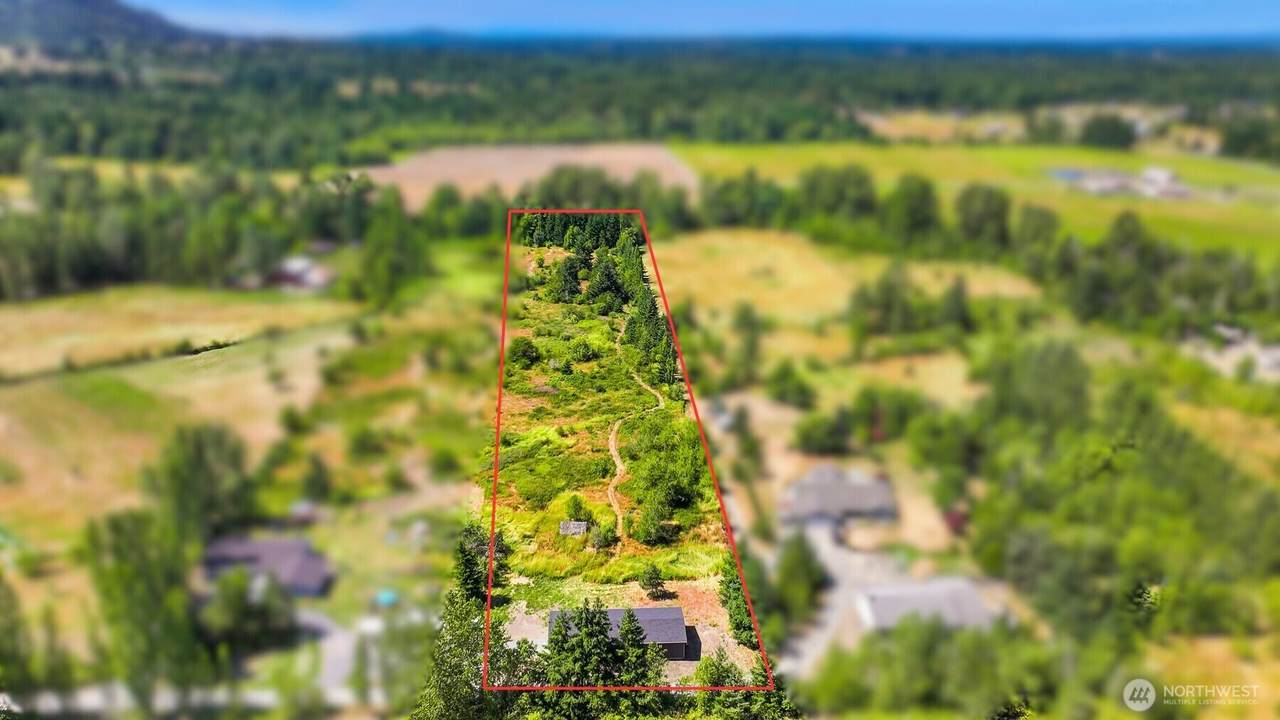 2802 Mt Baker Hwy - Photo 1