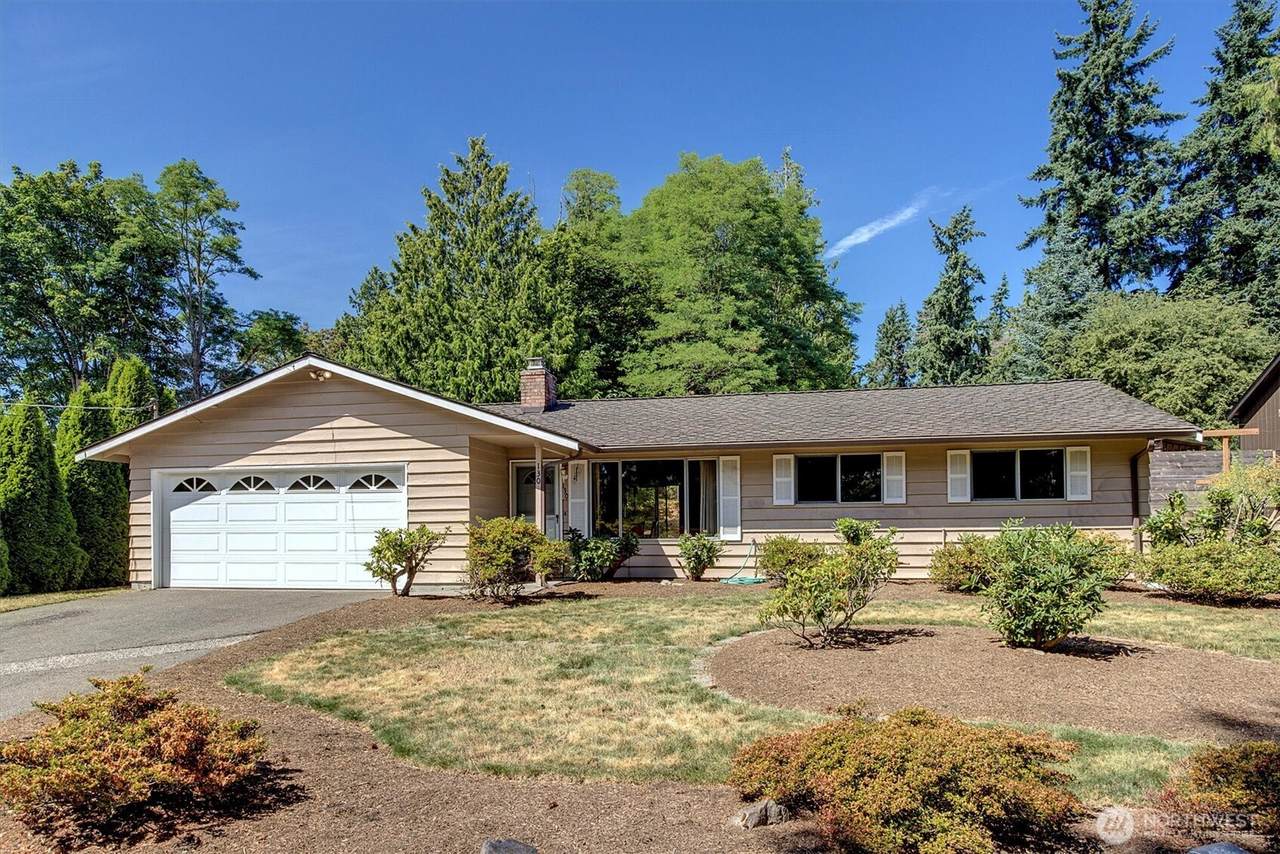 130 156th Street - Photo 1