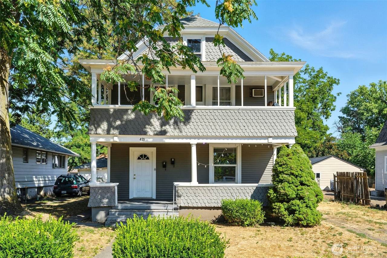 421 Crescent Street - Photo 1