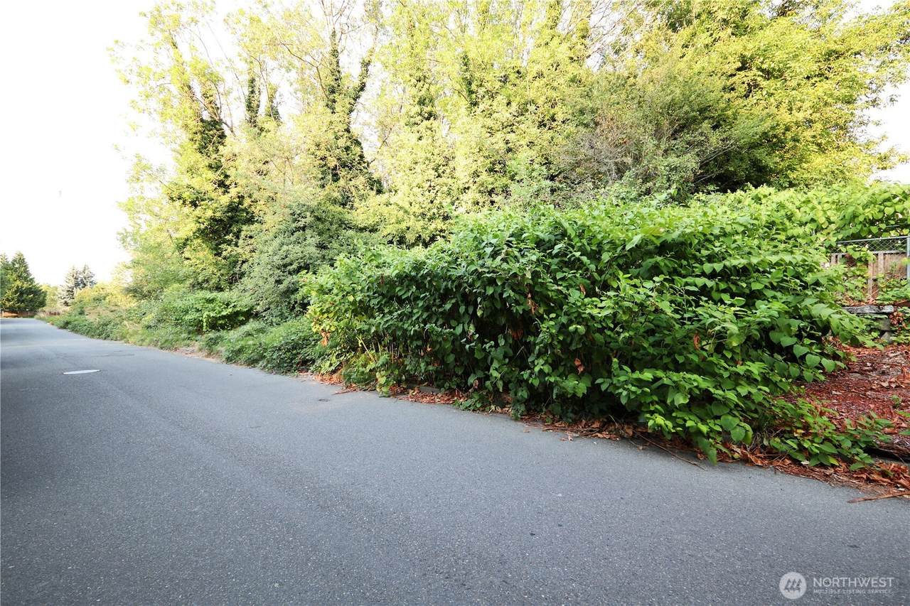 6721 38th Avenue - Photo 1