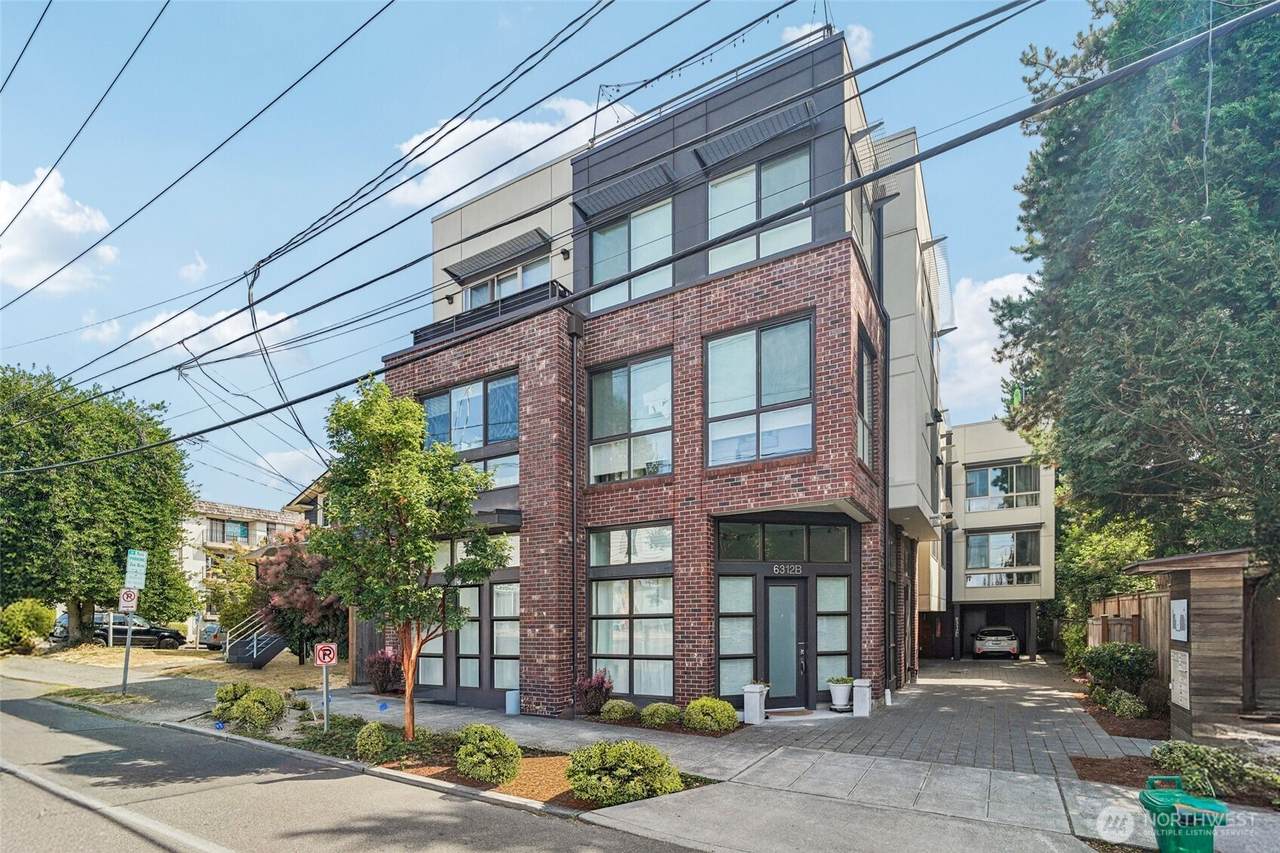 6312 32nd Avenue - Photo 1