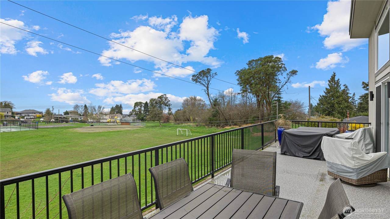 600 Hi Ab La Place - Photo 1