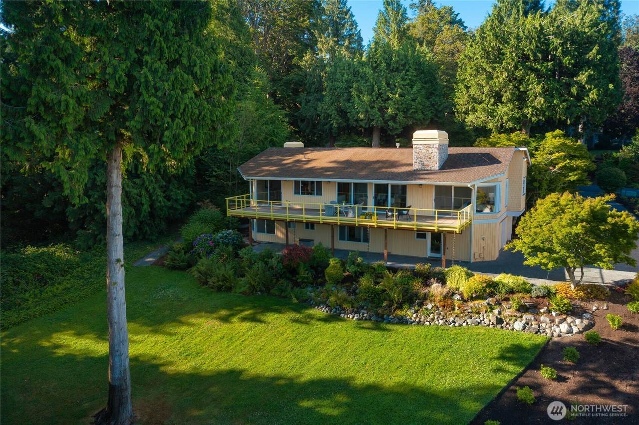 9175 Great Blue Heron Lane - Photo 1