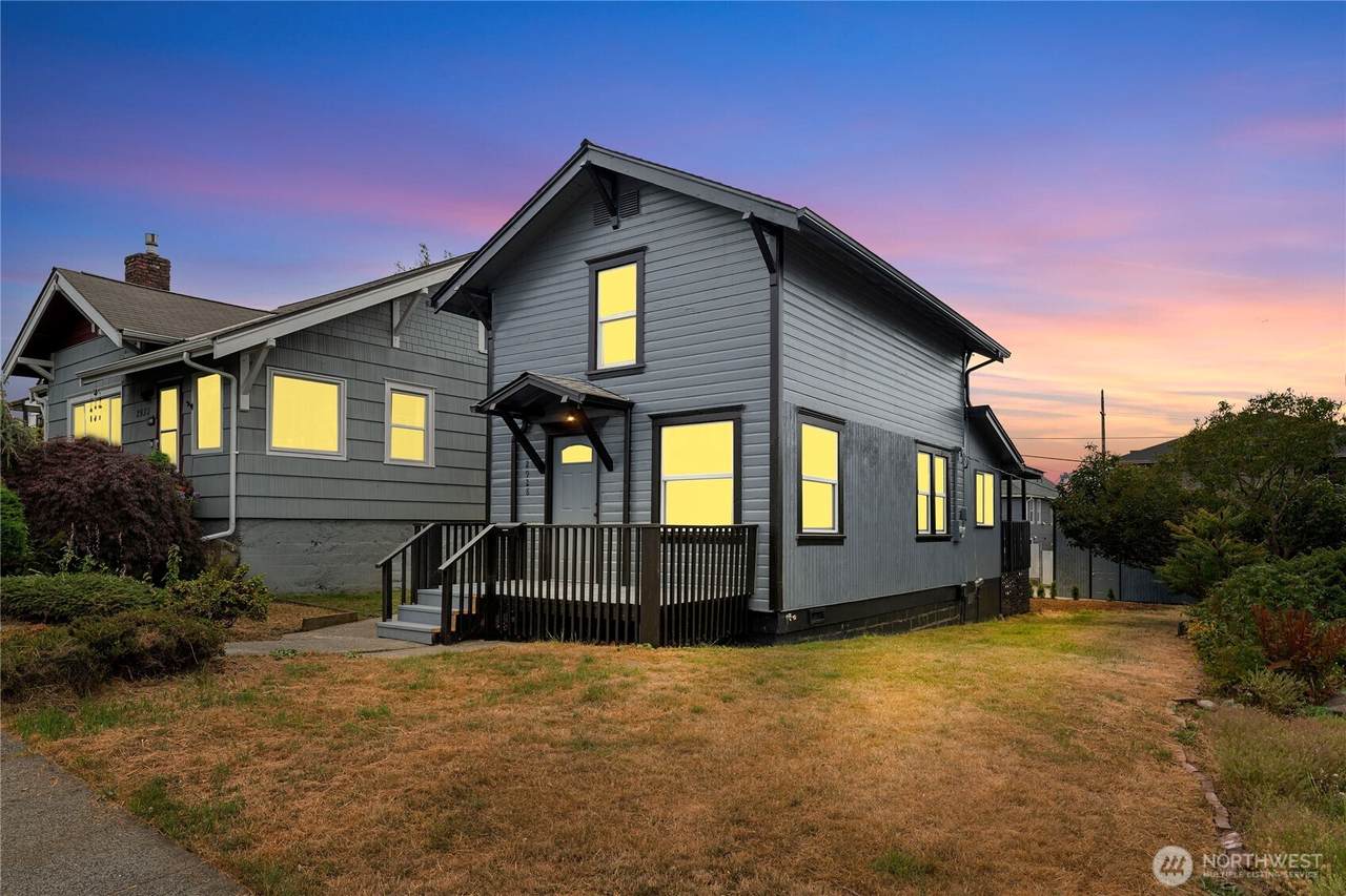 2928 Nassau Street - Photo 1