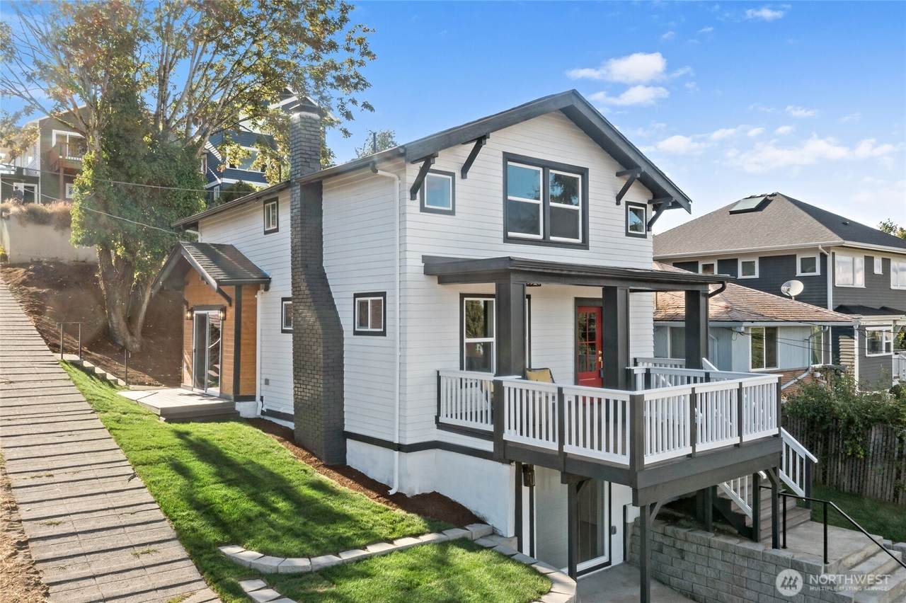 3061 20th Avenue - Photo 1