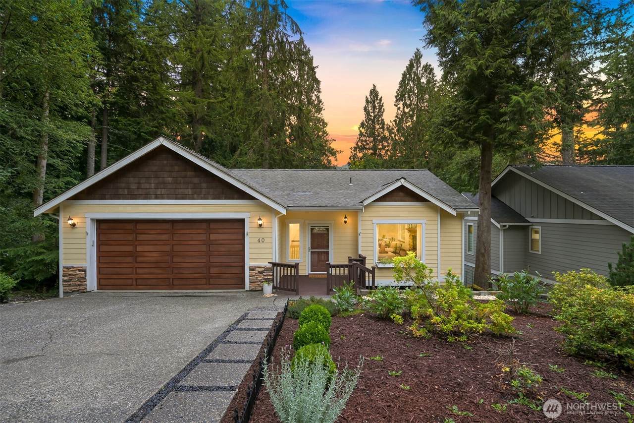 40 Morning Glory Drive - Photo 1