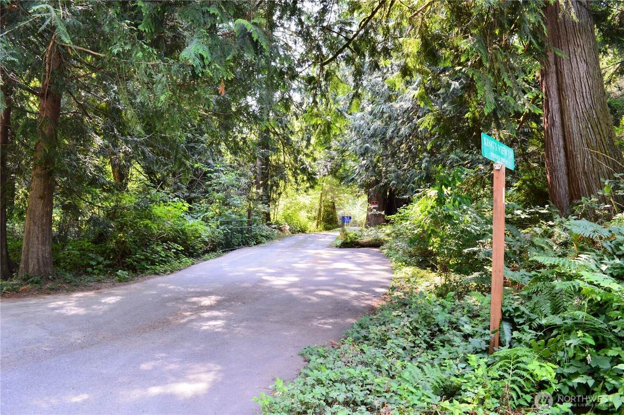 954 Kings View Lane - Photo 1