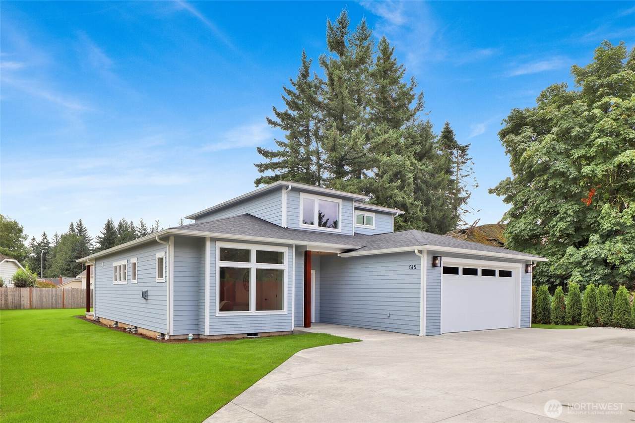 515 17th Street - Photo 1