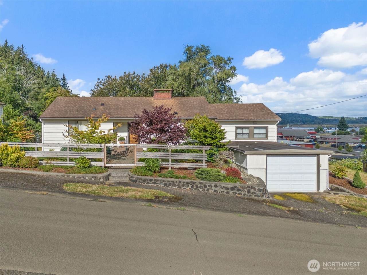 304 Monroe Street - Photo 1