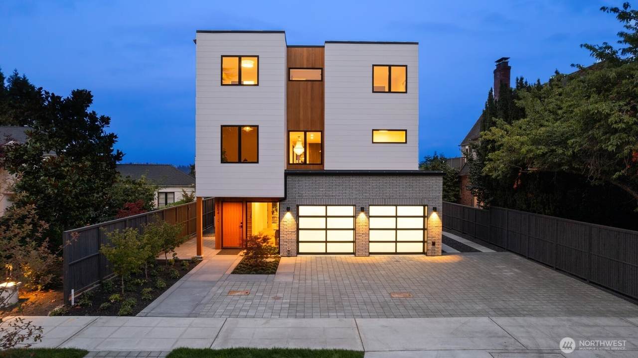 3854 Cascadia Avenue - Photo 1