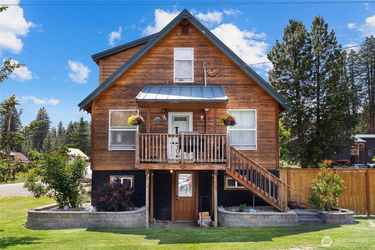 722 A Street - Photo 1