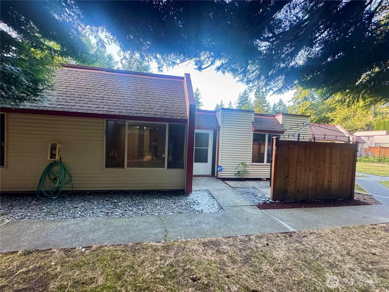 14600 176th Street - Photo 1