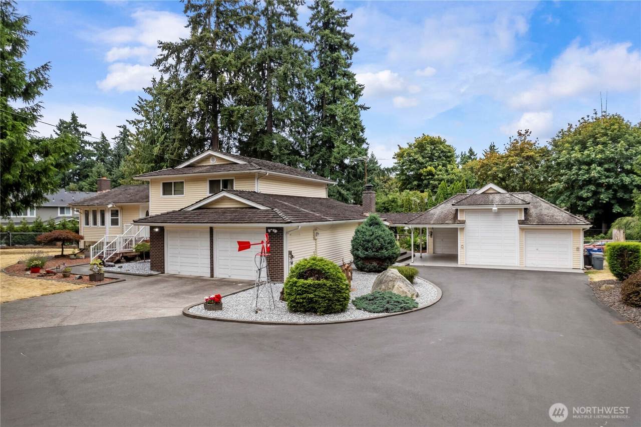 4705 272nd Street - Photo 1