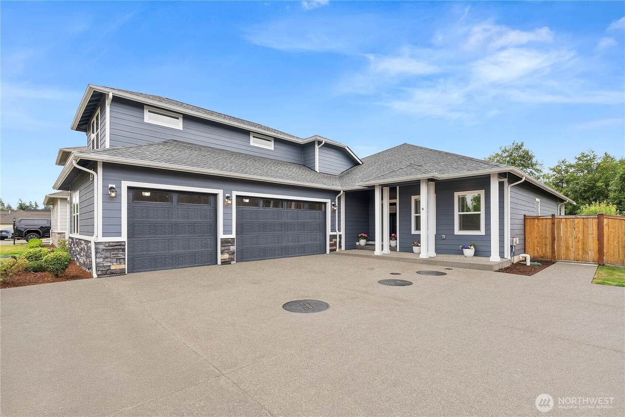 8431 Viewcrest Lane - Photo 1