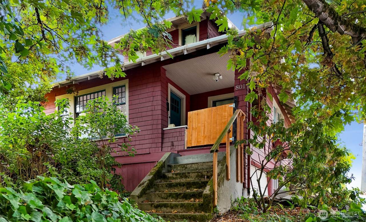 801 Newton Street - Photo 1