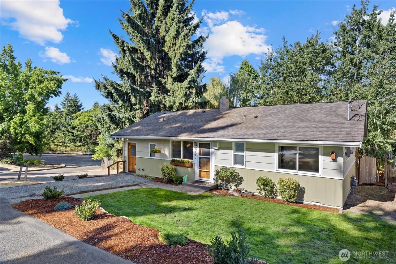 6441 23RD AVE S - Photo 1